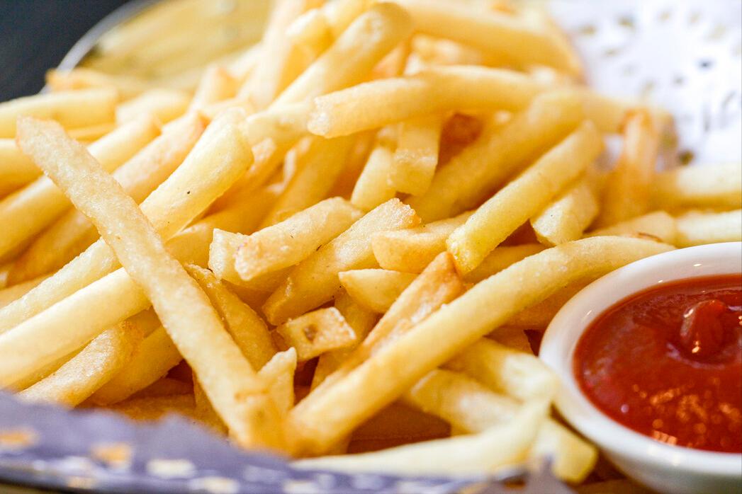 炸薯条不放冰箱冻可以吗,炸薯条不能用淀粉裹吗