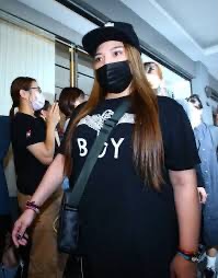 台湾女星小甜甜分手,台湾小甜甜生子