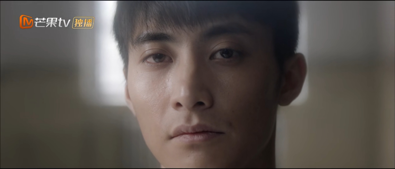 余男谎言真探一共多少集,谎言真探余男和朱世豪在酒吧聊天