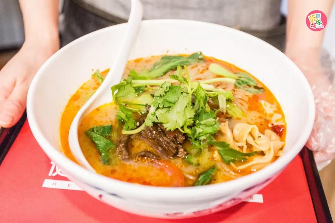 馋哭了美食合集,悦食集美食街区