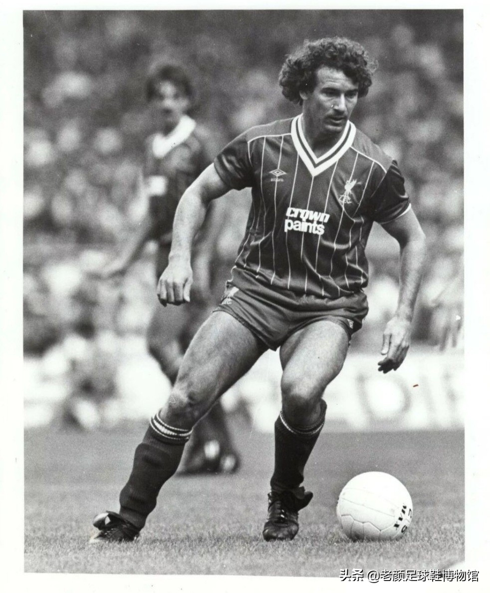 猎鹰人足球鞋,猎鹰儿童足球鞋