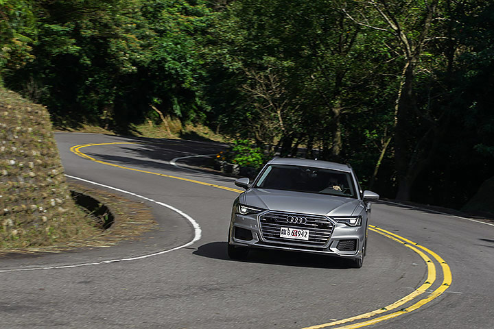 2021款奥迪a6柴油版平行进口车,奥迪进口旅行车a6allroad