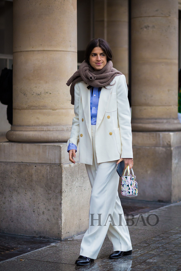 冬季毛衣如何叠穿显高级,宽松毛衣叠穿搭配