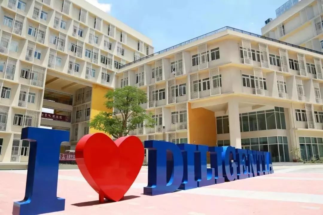 港中大深圳好申请吗,港中深深圳本科深造率