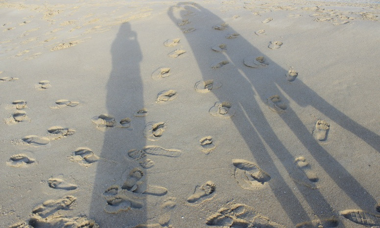 广州自驾去三亚旅游攻略,三亚自驾去新疆旅游攻略