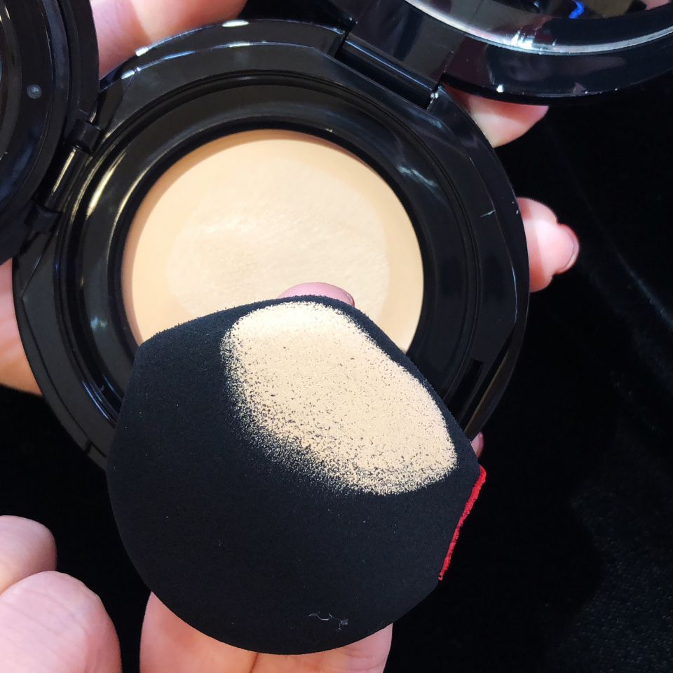 夏季和冬季都适合的粉底液,适合换季的粉底液