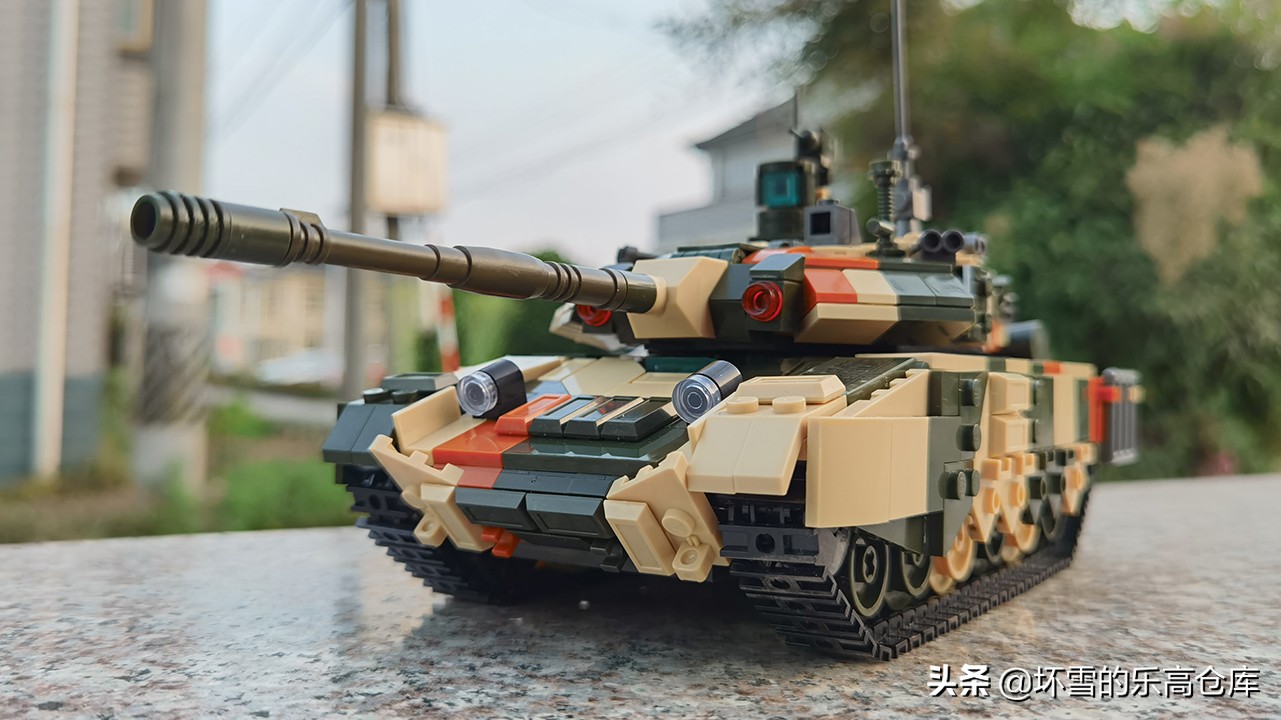 积木t90坦克带悬挂的,启蒙坦克积木虎式t90