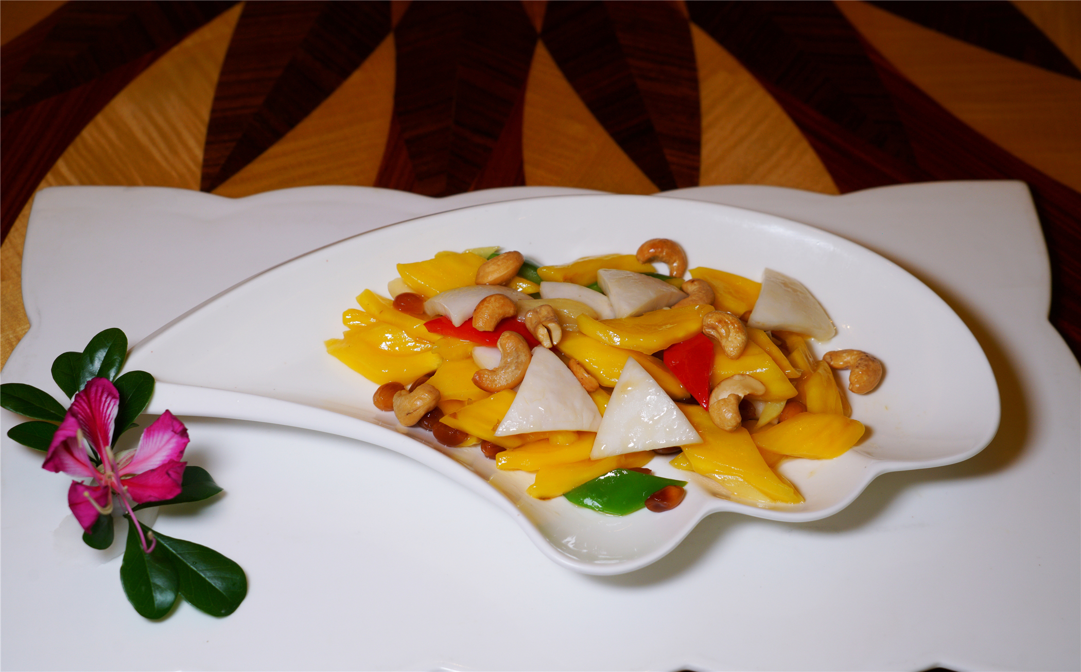 三亚慢享生活攻略,三亚旅游唐拉雅秀