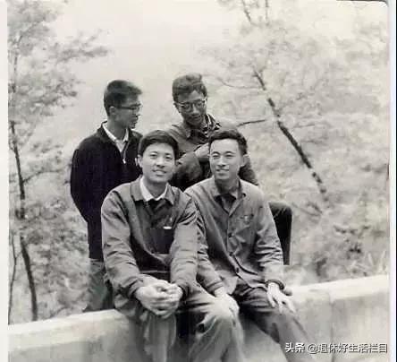 所谓见过世面是能讲究也能将就,用最简单的话表达见过世面