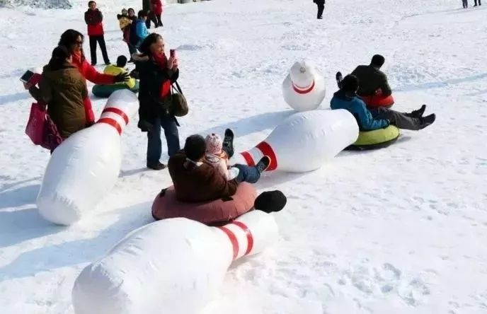 垂钓房车自驾游,房车旅行自驾越野休闲垂钓