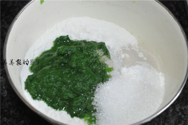 这菜农村到处都是,人称“百草之王”,4月最鲜嫩,做馒头特香!