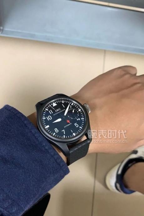 网友晒上千万的手表,网友晒1300手表