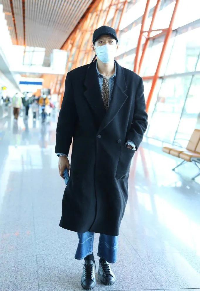 近期男星西装穿搭,一周穿搭男生职场