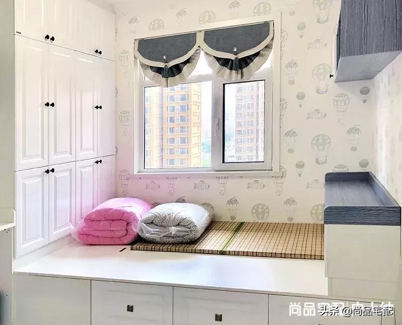 老婆坚持在客厅砌堵墙,住进去才知道用处大,服气