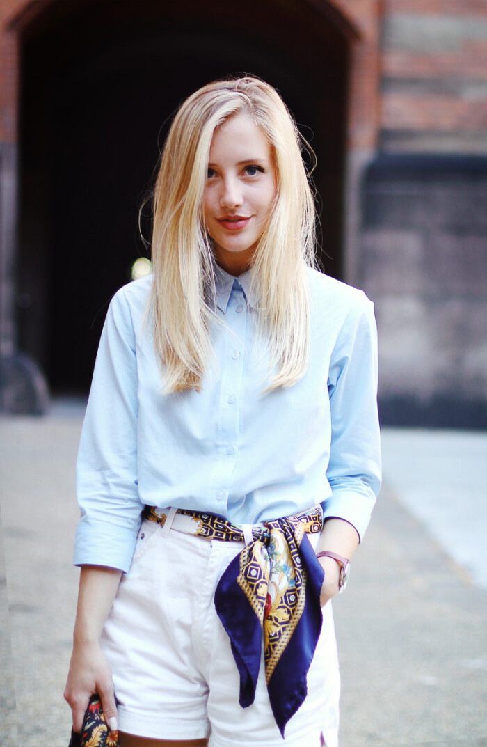 简单又时髦的丝巾系法你学到了吗,十八种丝巾系法教您变美丽