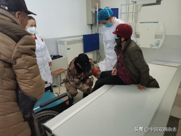 退役军人事务局防控工作方案,市退役军人事务局深入防控第一线