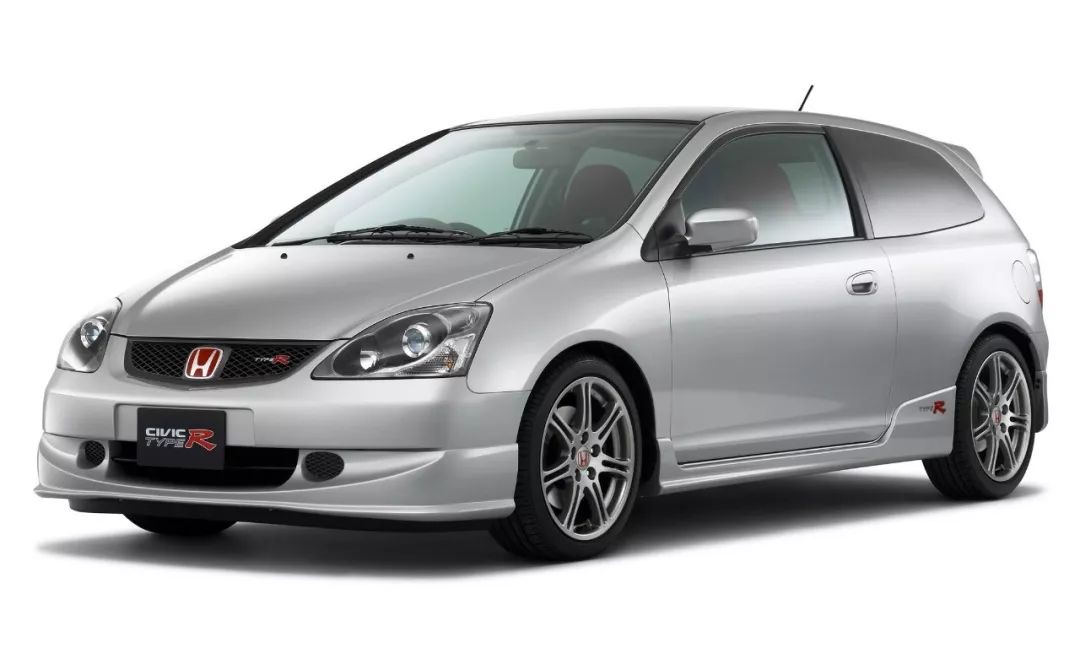 本田思域最畅销的一款,售价12万的本田思域