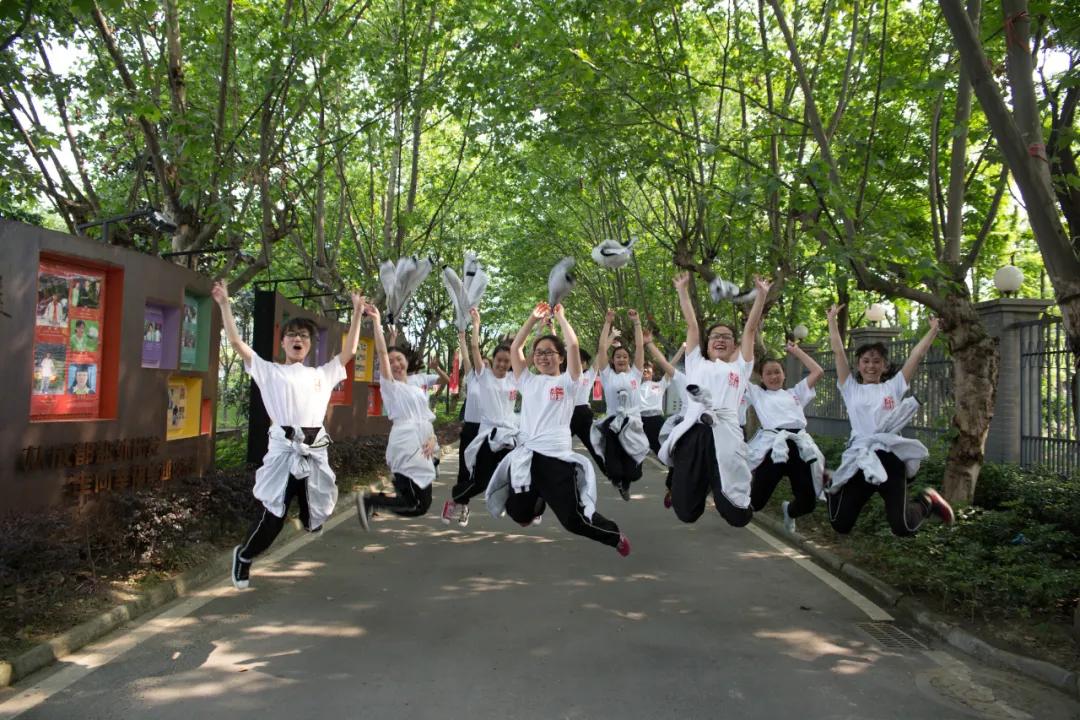 成都民办高中性价比,成都好学校盐外