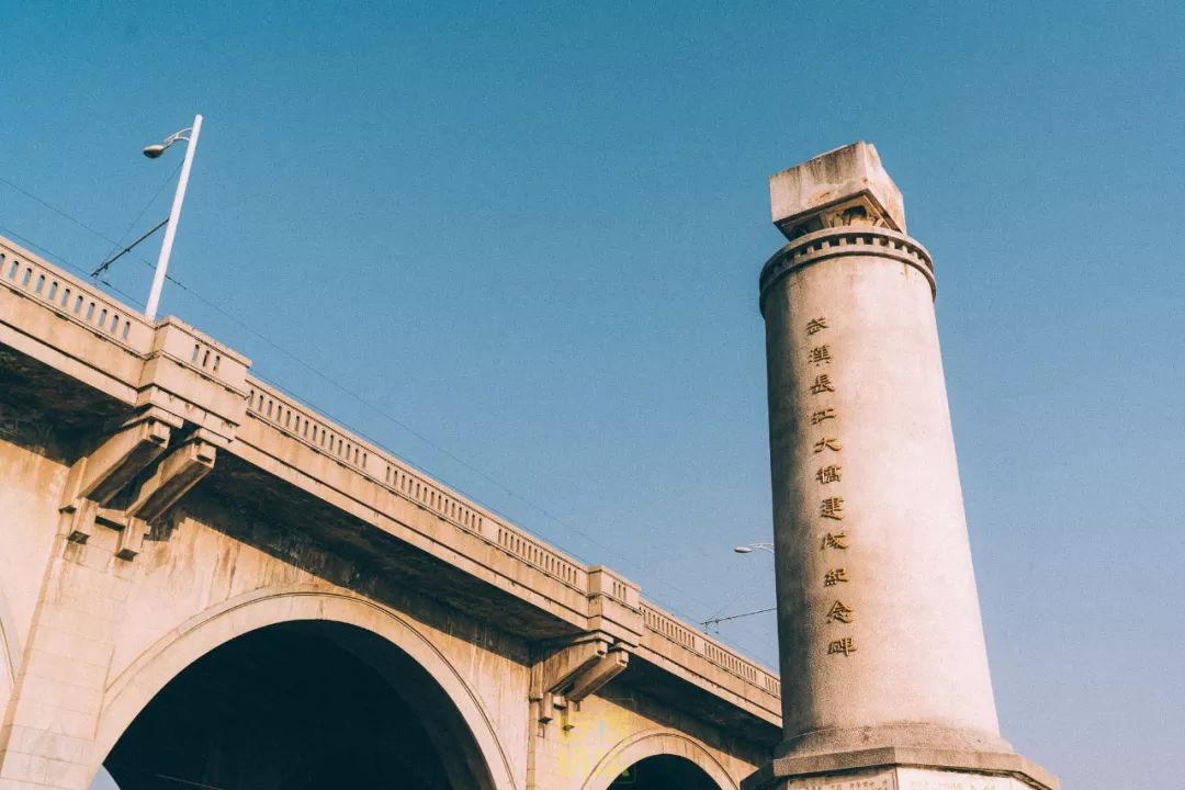 武汉的造桥水平,武汉造桥的视频