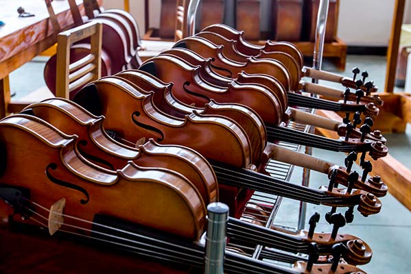 聊聊古琴琴弦,五万的大提琴补漆