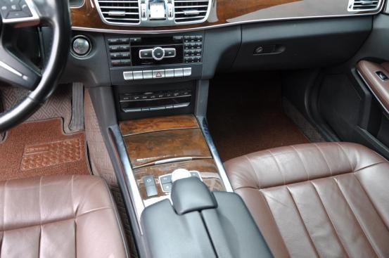 沉浸式体验2018款奔驰e320,2015款奔驰e320详细介绍