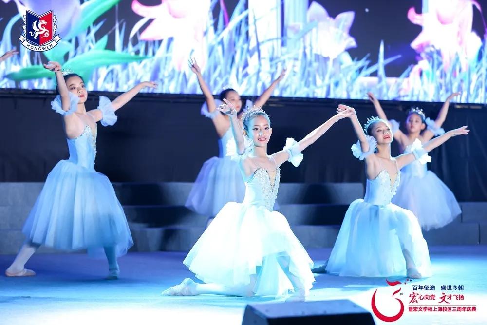 被称为沪上传奇校长,她说出了这所学校在三年内成为黑马的原因