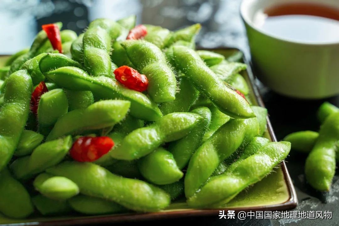 南方熟醉六月黄VS北方生腌皮皮虾,谁才是让人最爱的那口“鲜”?