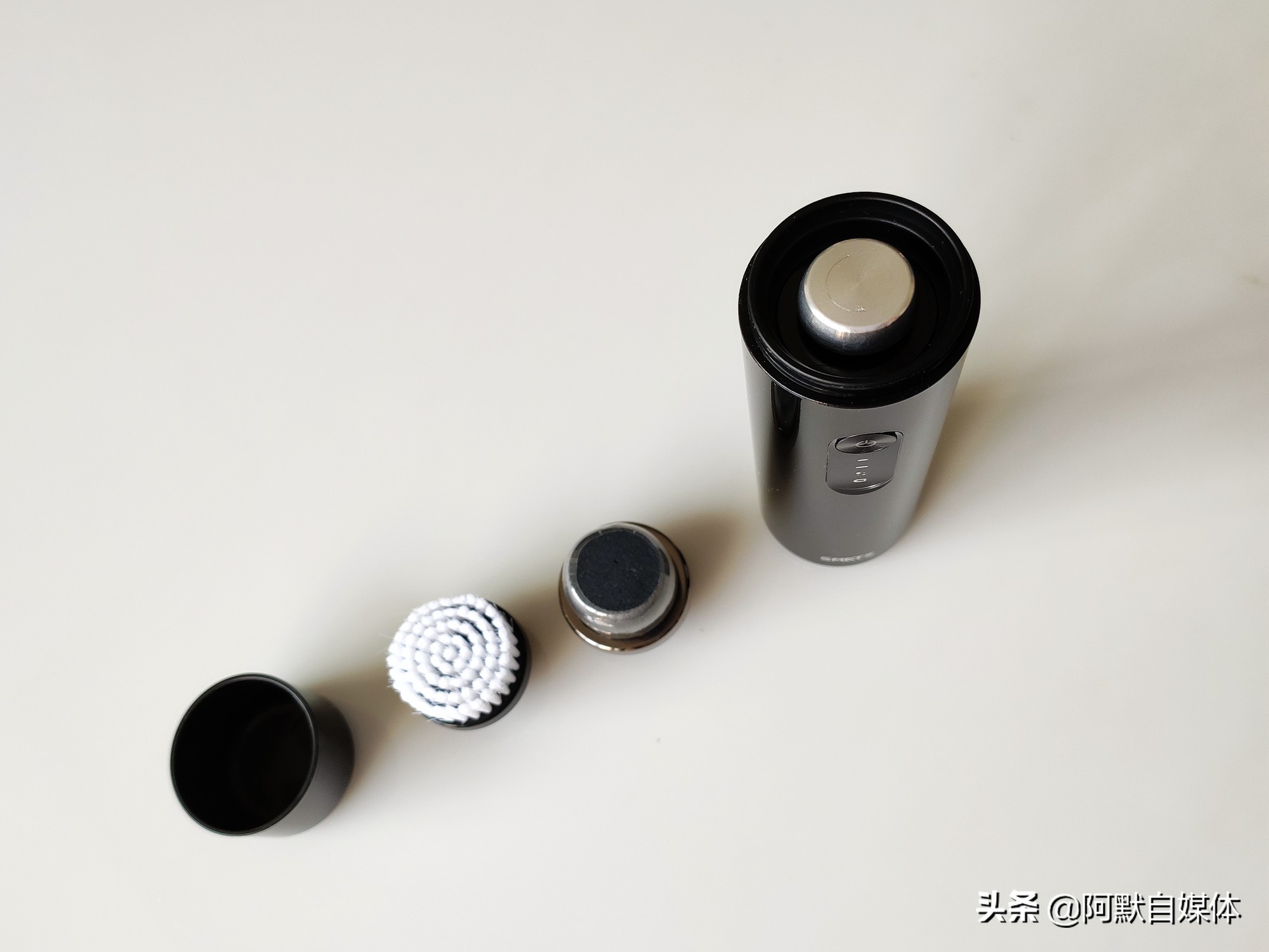 须眉声波洁面仪价格,强效深层清洁洁面