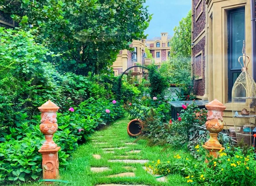 大连世茂御龙海湾5期叠拼别墅,大连金州世茂御龙海湾4期房价