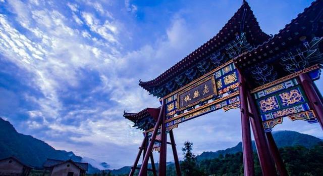 西安隐藏在大山里的世外桃源,西安秦岭深山风景