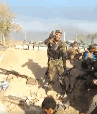 这才是战争③|战场上卧倒装死真能保命吗？