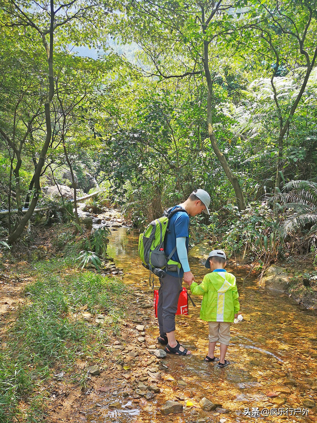 广东清远大瀑布下戏水，鲜为人知的私密路线，离城区还不到15公里