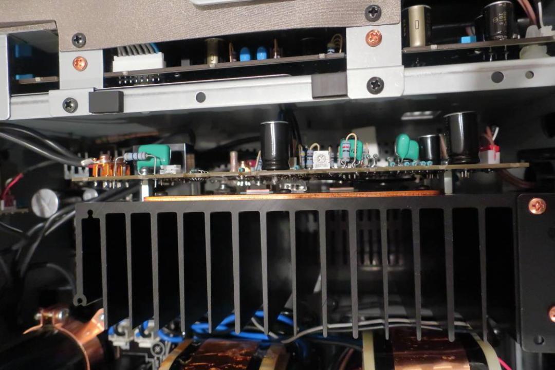 评测|天龙110周年纪念版PMA-A110合并式功放