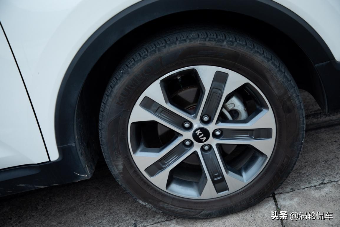 起亚智跑跟哈弗哪个口碑好,智跑口碑评价