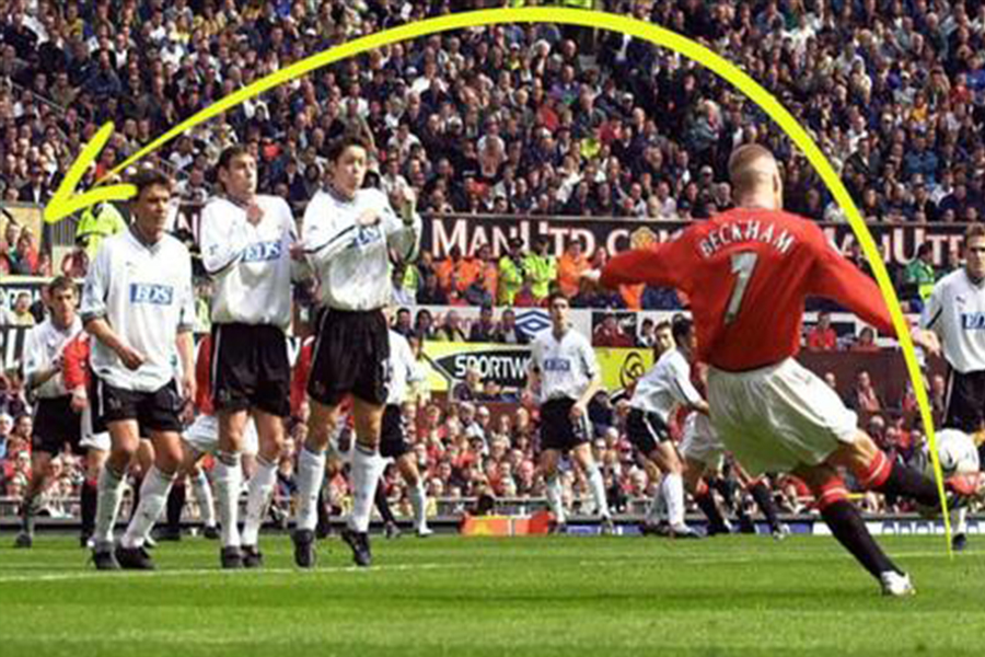 在空中画出一道弧线,在空中画出了一道弧线