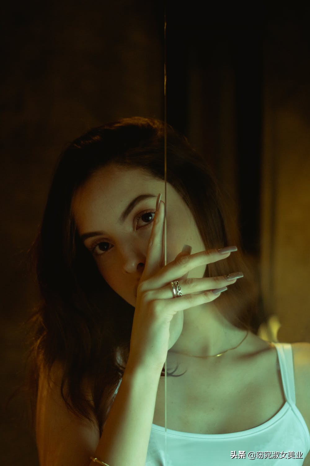 美甲款式补色怎么补,美甲指甲薄脆易断怎么办