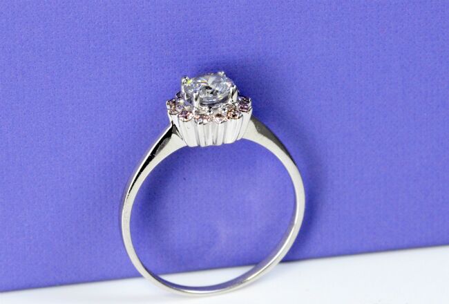 钻戒是世界上最大的骗局,钻戒是最大的骗局