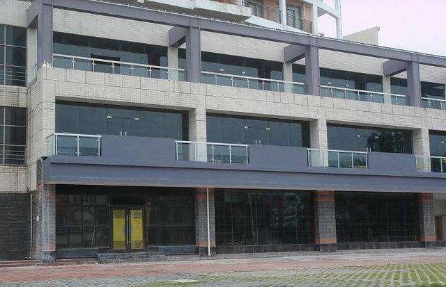 包租的商铺该不该买,包租婆买商铺划算吗