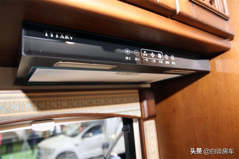 依维柯8at房车驾驶体验,最便宜依维柯8at房车