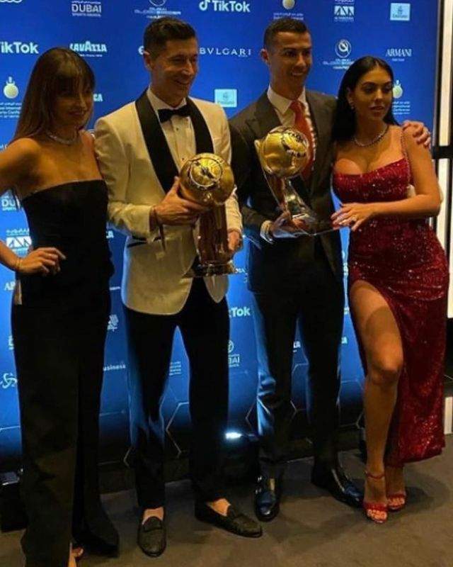 c罗和未婚妻秀恩爱,c罗和女友乔治娜颁奖典礼