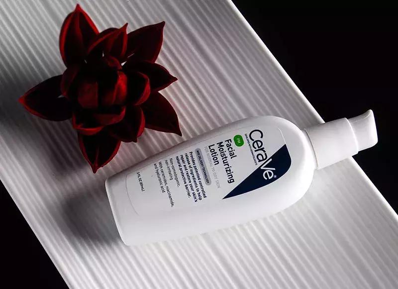 护肤品成套好还是混搭好,护肤品用成套的好还是搭配好