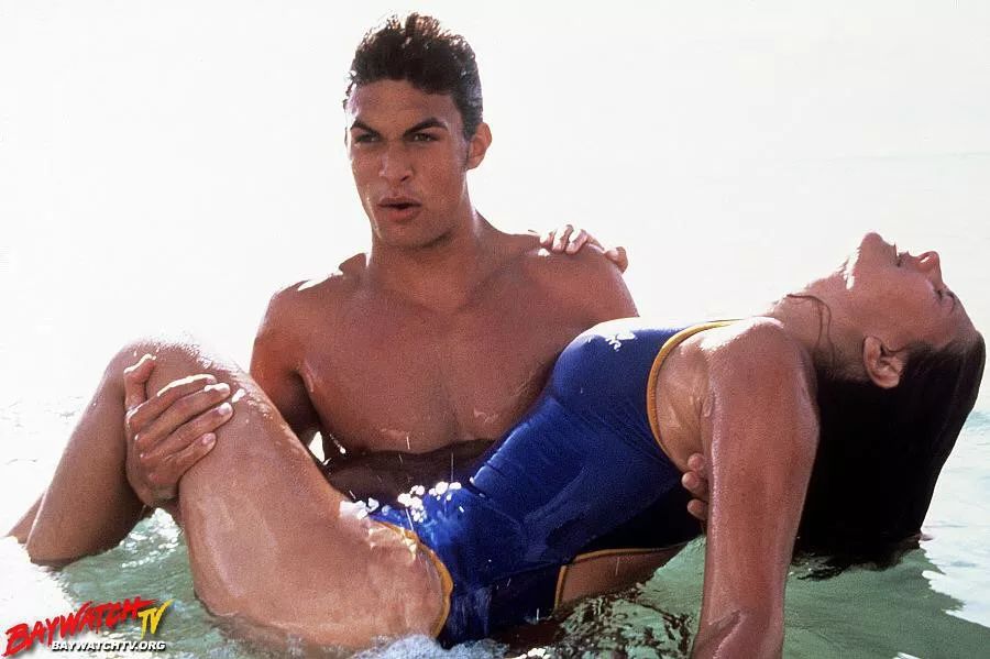 海王杰森莫玛出街,杰森莫玛海王互动