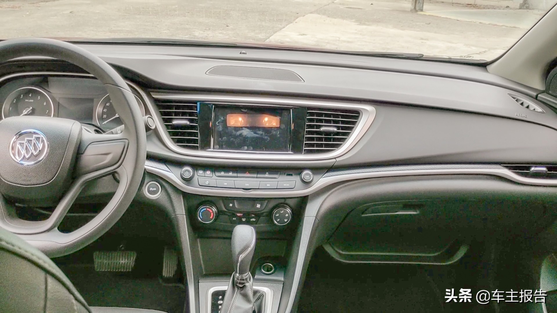 2021款别克英朗车主真实感受,别克英朗2022款1.5顶配试驾