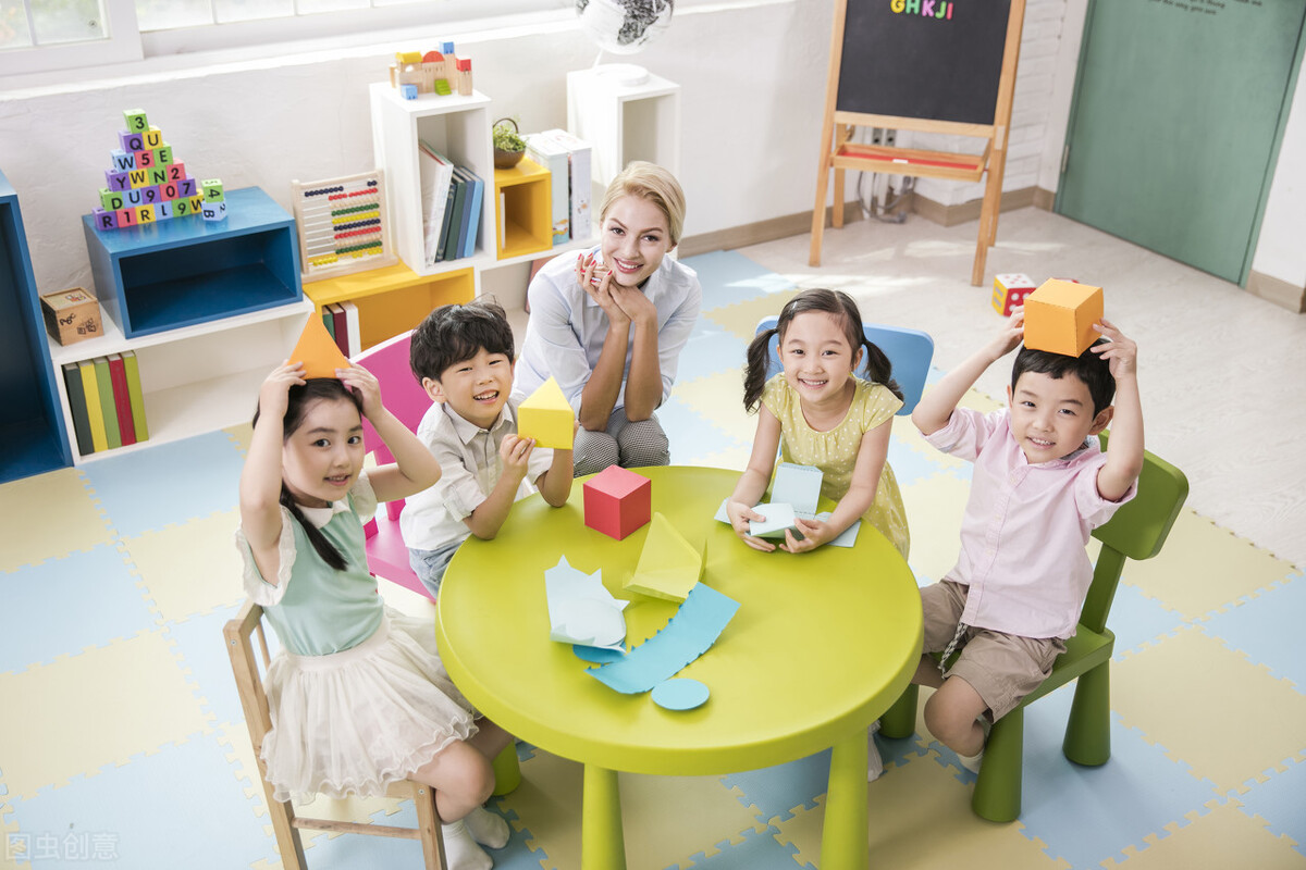 幼儿园如何打造园本特色课程,幼儿园可以搞特色课程收费吗