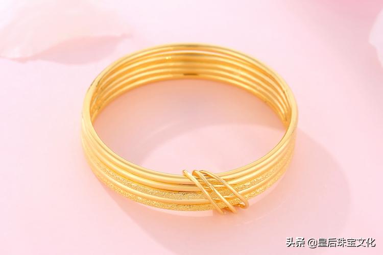 黄金手镯的美好寓意,黄金手镯的寓意