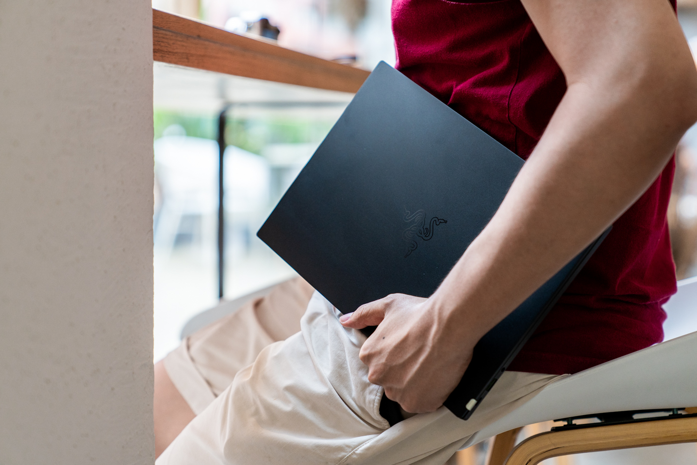 雷蛇razer战核x幻彩版显卡扩展坞,雷蛇战核x连接外置显示器