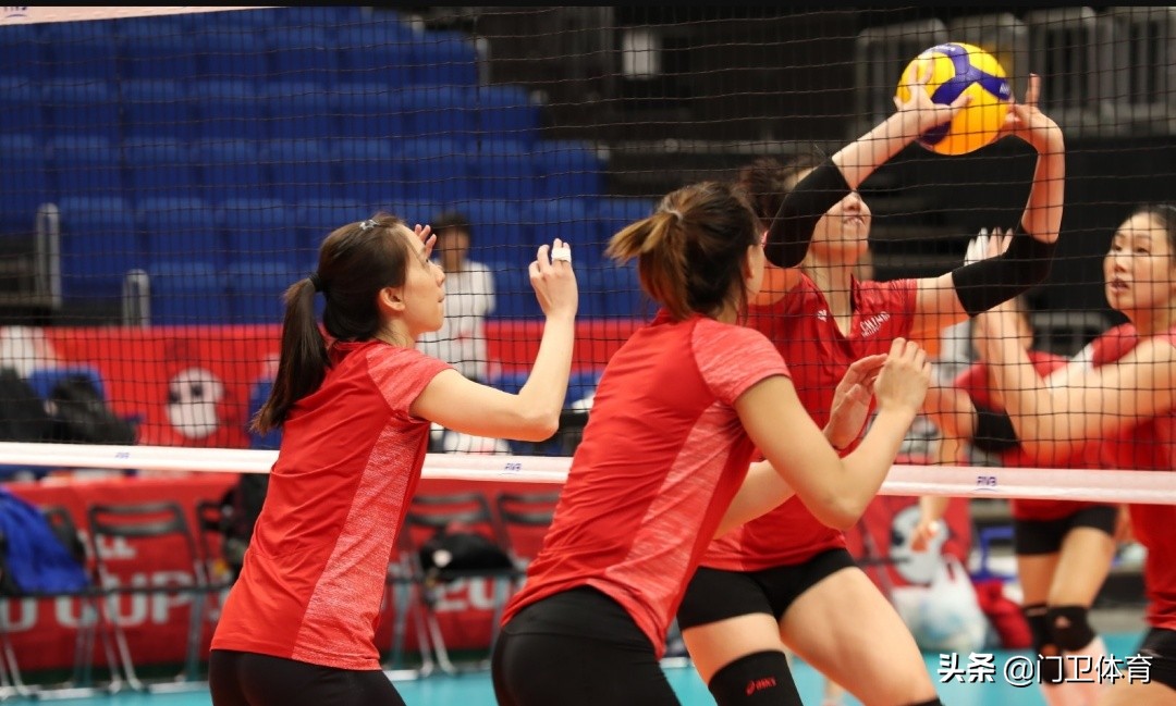 朱婷手上戴一根红绳,朱婷手指缠绷带方法