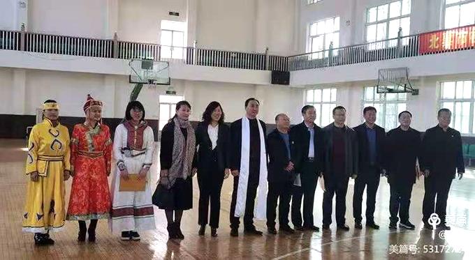 用爱托起明天的太阳—北票市桃园初级中学创建品牌学校纪实