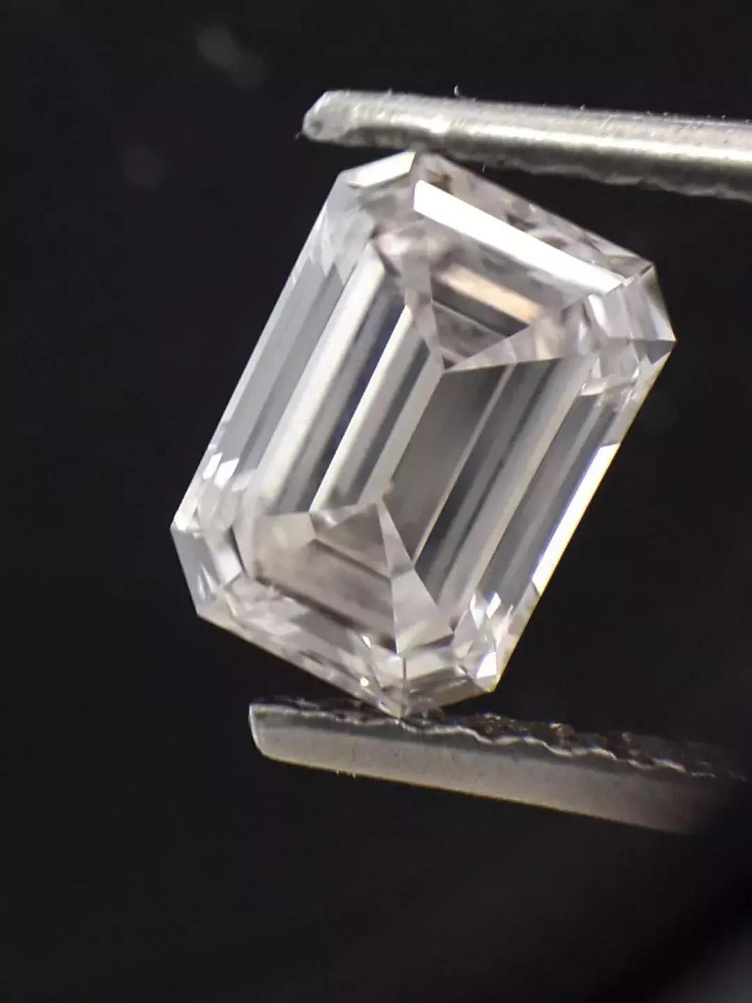 「中国·香港」九月香港珠宝展中国展商华丽登场