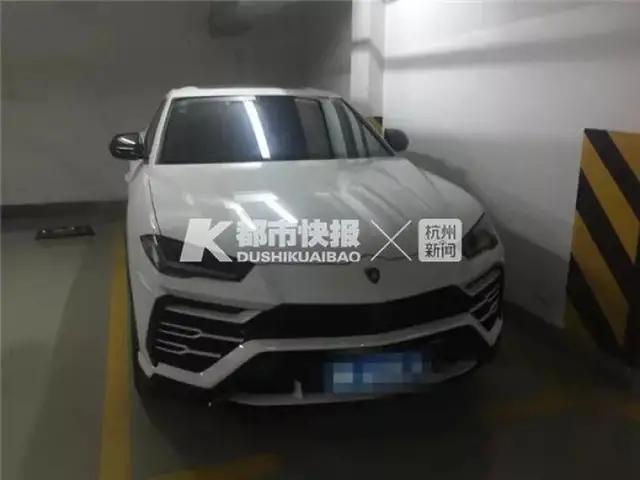 32岁男子开顺风车二年骗2000万,32岁男子结识4女子